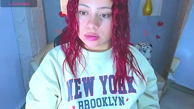  Ambar72 b online show from May 26, 2026, 1:07 pm