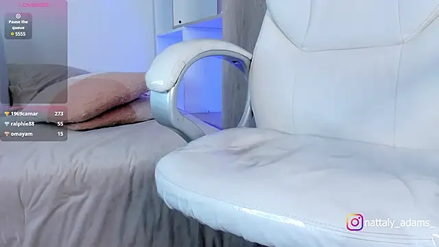 nattaly adams online show from December 5, 2024, 2:09 am