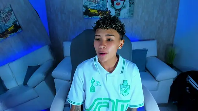 Snapshot of nova_sex01 chatting on October 21, 2025, 4:46 am nova sex01 online show from October 21, 2025, 4:46 am