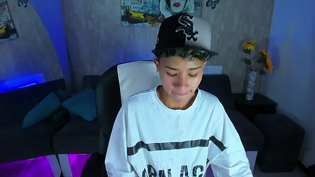 nova sex01 online show from March 3, 2026, 4:51 am