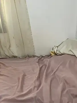 Snapshot of Jecy_bee chatting on November 16, 2025, 5:46 am Jecy bee online show from November 16, 2025, 5:46 am