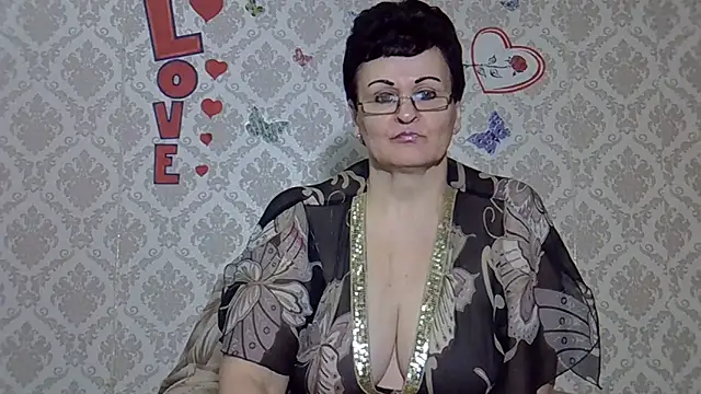 PaulaGolden online show from February 11, 2025, 1:20 pm