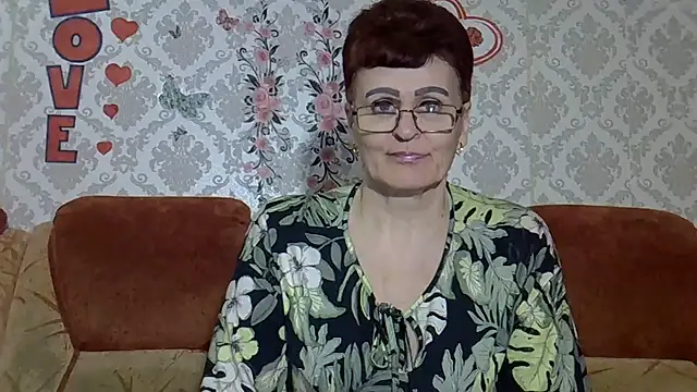 PaulaGolden online show from June 21, 2026, 1:24 pm
