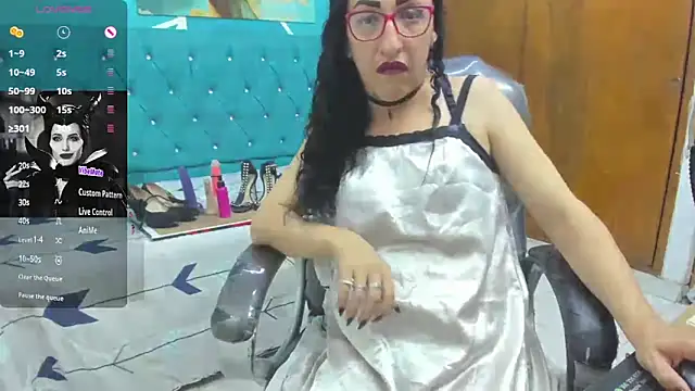 Snapshot of sabrina_dupont chatting on October 25, 2025, 12:56 pm sabrina dupont online show from October 25, 2025, 12:56 pm