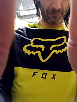 HastLuster online show from December 10, 2024, 2:05 am