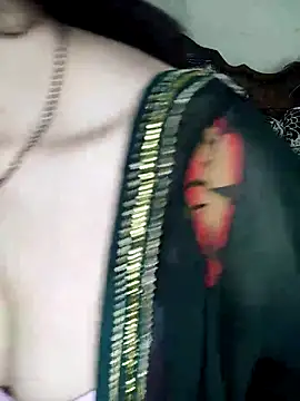 Snapshot of Fair-magic-woman chatting on September 10, 2025, 9:59 pm Fair-magic-woman online show from September 10, 2025, 9:59 pm