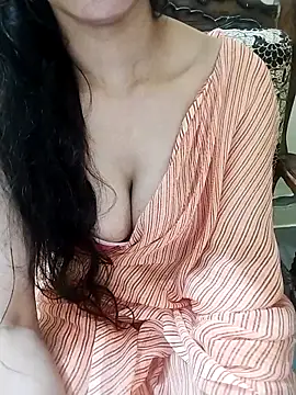 Snapshot of Fair-magic-woman chatting on November 28, 2025, 10:07 am Fair-magic-woman online show from November 28, 2025, 10:07 am