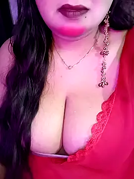 Suhanakhan00 online show from March 16, 2026, 7:18 pm