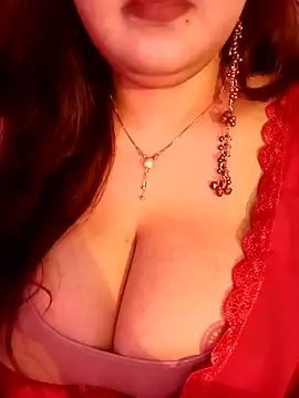 Suhanakhan00 online show from July 19, 2026, 9:24 am