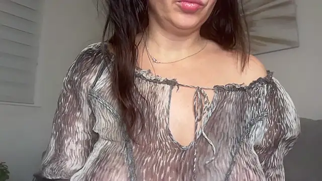 Serena 4you online show from January 6, 2026, 6:22 pm