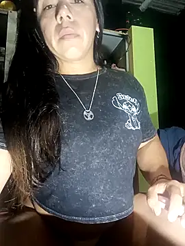 Karenn12 online show from April 26, 2026, 4:32 am