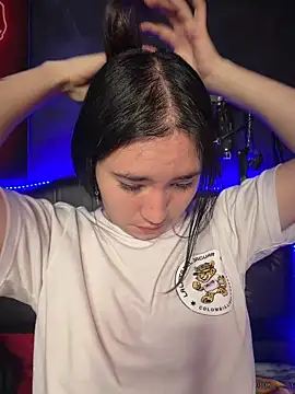 Sophie LS online show from April 24, 2026, 12:35 am