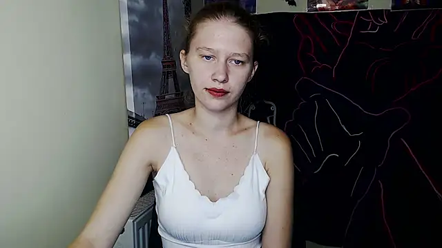 Snapshot of StellaCRL chatting on September 18, 2025, 6:37 am StellaCRL online show from September 18, 2025, 6:37 am