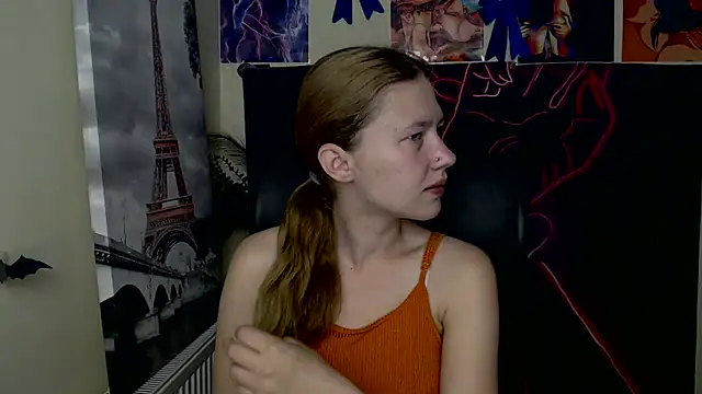 Snapshot of StellaCRL chatting on May 13, 2026, 6:11 am StellaCRL online show from May 13, 2026, 6:11 am