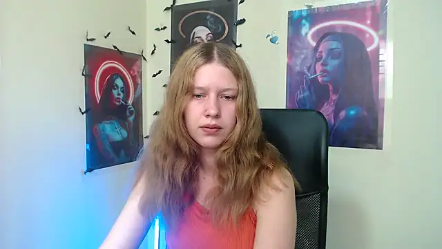 Snapshot of StellaCRL chatting on May 14, 2026, 12:23 pm StellaCRL online show from May 14, 2026, 12:23 pm