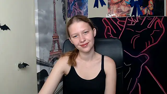 Snapshot of StellaCRL chatting on May 21, 2026, 6:04 pm StellaCRL online show from May 21, 2026, 6:04 pm