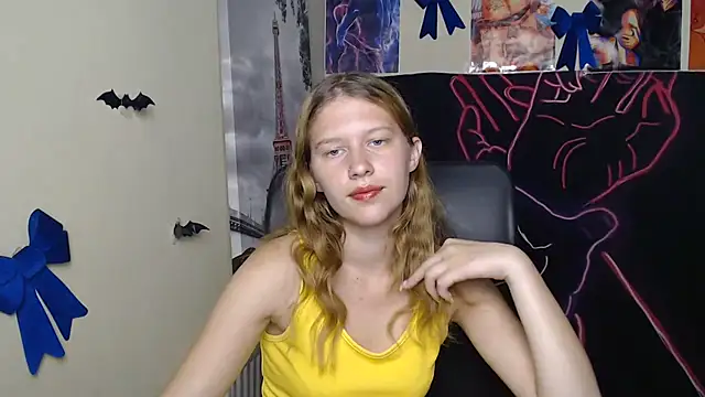Snapshot of StellaCRL chatting on July 4, 2026, 6:47 pm StellaCRL online show from July 4, 2026, 6:47 pm