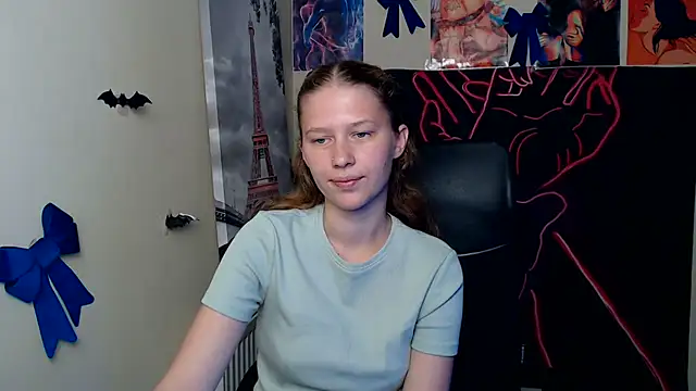 Snapshot of StellaCRL chatting on July 10, 2026, 11:57 am StellaCRL online show from July 10, 2026, 11:57 am