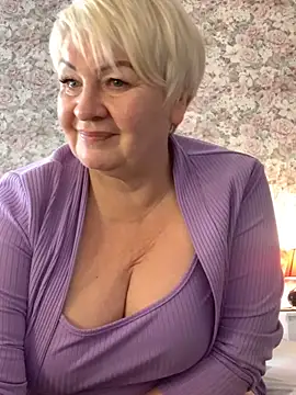 Snapshot of Laura_Millf chatting on February 9, 2025, 9:16 am Laura Millf online show from February 9, 2025, 9:16 am