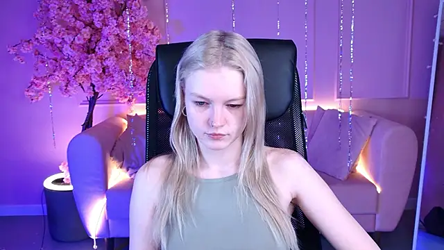 GraceGlamour online show from February 9, 2026, 5:11 am