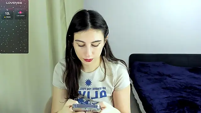 Snapshot of briannababy_ chatting on January 17, 2025, 7:05 pm briannababy online show from January 17, 2025, 7:05 pm