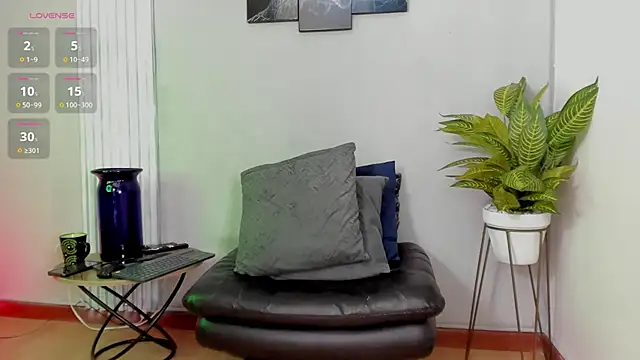 thomas eliotts online show from January 26, 2025, 10:24 pm