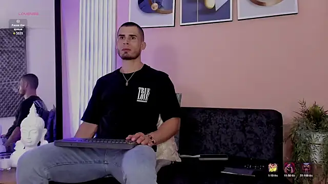 thomas eliotts online show from February 18, 2026, 7:43 pm