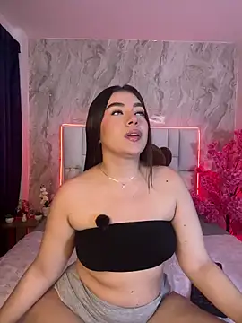 IsabellaAnngel online show from June 12, 2026, 11:46 pm