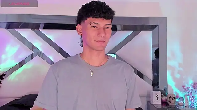 Snapshot of Alexx_tc chatting on January 26, 2025, 5:02 am Alexx tc online show from January 26, 2025, 5:02 am