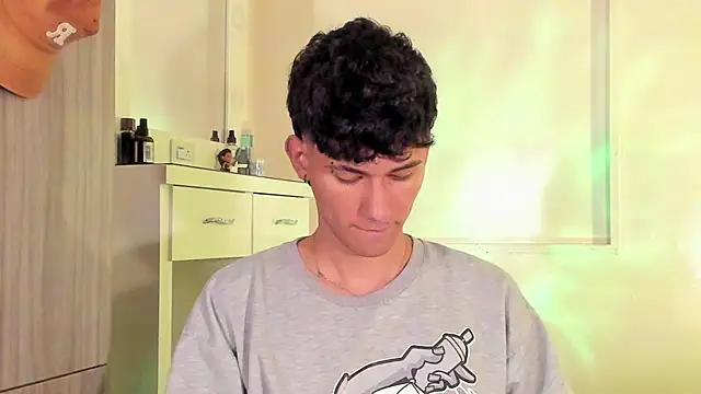 Snapshot of Alexx_tc chatting on February 21, 2025, 3:34 am Alexx tc online show from February 21, 2025, 3:34 am