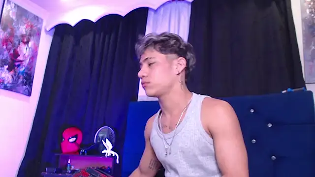 Snapshot of Sexys_Boys_Hot1 chatting on June 9, 2026, 1:17 am Sexys Boys Hot1 online show from June 9, 2026, 1:17 am