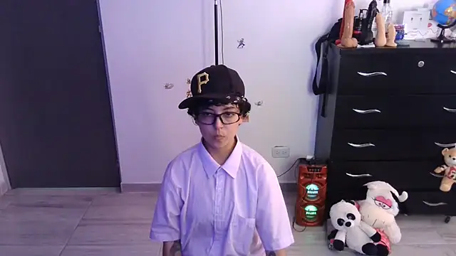 Snapshot of thomascooper7 chatting on July 24, 2026, 8:40 pm thomascooper7 online show from July 24, 2026, 8:40 pm