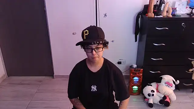 Snapshot of thomascooper7 chatting on July 28, 2026, 8:34 pm thomascooper7 online show from July 28, 2026, 8:34 pm