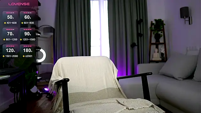 NattyPierce online show from October 17, 2025, 5:54 am