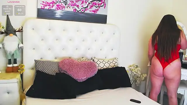 Ysabell01 online show from February 12, 2026, 5:24 am