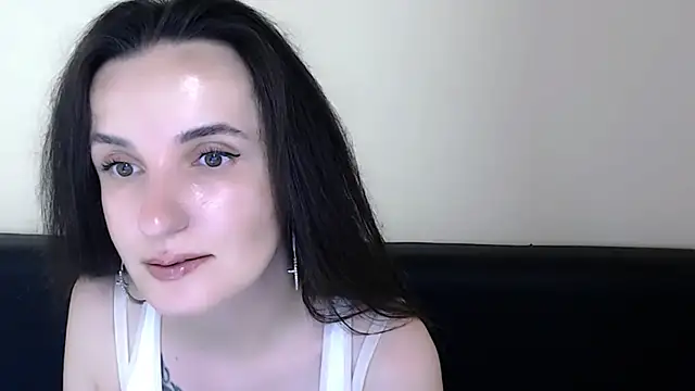 Snapshot of LaimaV_ chatting on June 26, 2026, 11:36 am LaimaV online show from June 26, 2026, 11:36 am