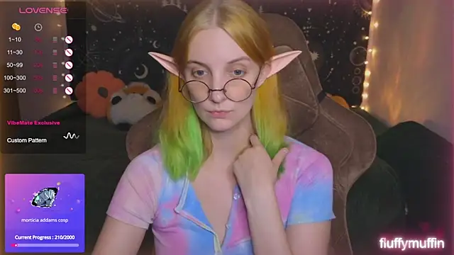 Snapshot of Fluffy_muffin_ chatting on September 24, 2025, 2:53 pm Fluffy muffin online show from September 24, 2025, 2:53 pm