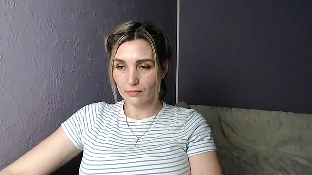  sexy lady online show from February 18, 2025, 6:37 pm