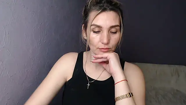  sexy lady online show from February 26, 2025, 5:17 pm