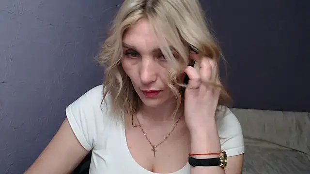  sexy lady online show from March 18, 2025, 7:31 pm