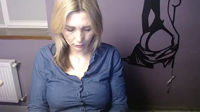  sexy lady online show from March 19, 2026, 2:32 pm