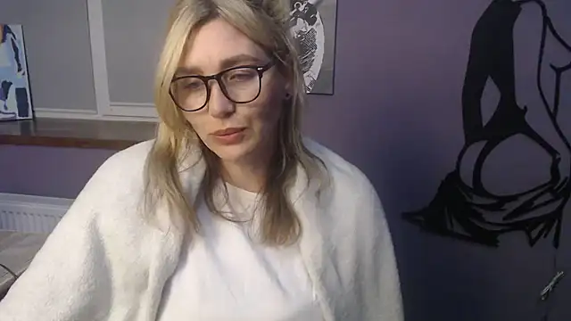 Snapshot of _sexy_lady chatting on May 11, 2026, 4:04 pm sexy lady online show from May 11, 2026, 4:04 pm