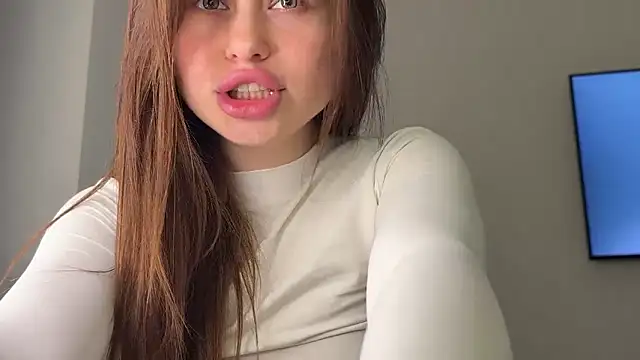 StellaSol online show from April 9, 2026, 4:34 pm