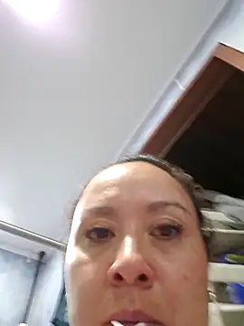 RenataSexy  online show from March 12, 2026, 1:12 am