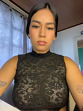 ALANAH KITTY online show from July 16, 2026, 7:53 pm