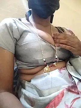 Snapshot of Jyotilakshmi chatting on December 4, 2025, 5:32 pm Jyotilakshmi online show from December 4, 2025, 5:32 pm