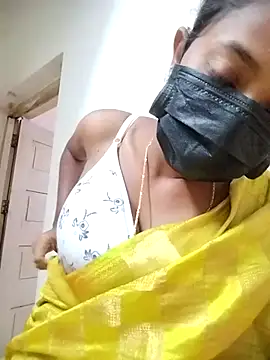 Snapshot of Jyotilakshmi chatting on January 7, 2026, 6:32 pm Jyotilakshmi online show from January 7, 2026, 6:32 pm