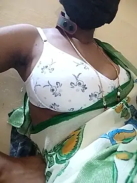 Snapshot of Jyotilakshmi chatting on January 17, 2026, 6:33 pm Jyotilakshmi online show from January 17, 2026, 6:33 pm