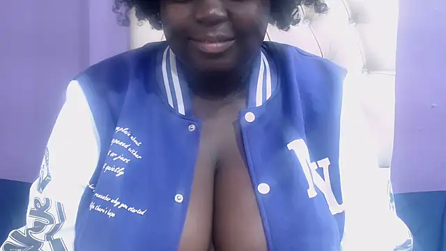 DARKGIANTMELANIN online show from April 25, 2026, 7:00 am