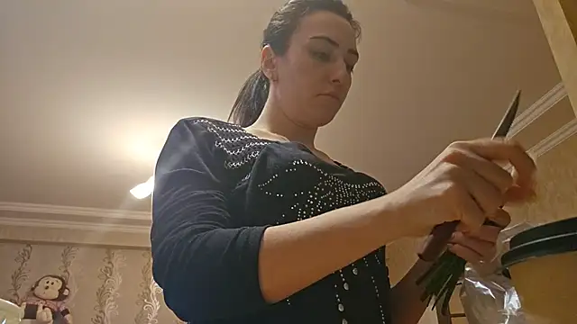 Snapshot of AlejandraDelaney chatting on February 10, 2025, 4:58 pm AlejandraDelaney online show from February 10, 2025, 4:58 pm